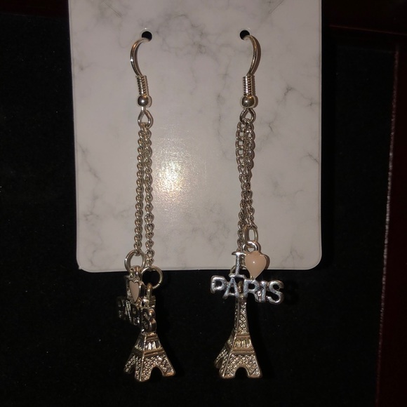 Silver “I love Paris” Eiffel Tower earrings - Picture 1 of 4